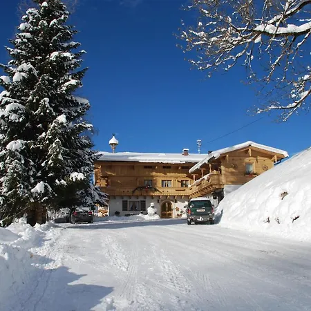 Berghof Affittacamere Maria Alm am Steinernen Meer